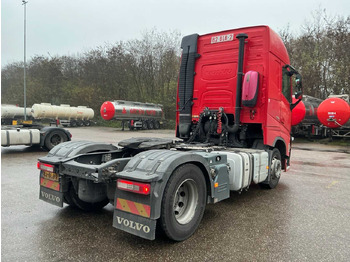 Грузовик 2018 VOLVO FH TRACTOR UNIT (74113-695): фото 4 Грузовик 2018 VOLVO FH TRACTOR UNIT (74113-695): фото 4
