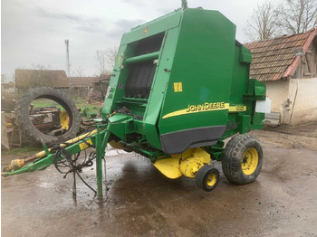 Пресс-подборщик рулонный JOHN DEERE