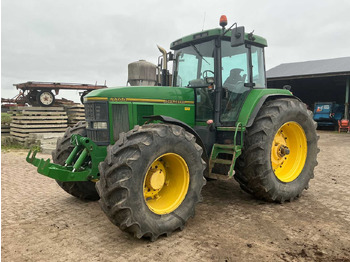 Трактор JOHN DEERE 7700