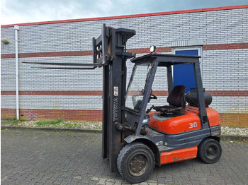 Вилочный погрузчик TOYOTA - 1995 - 02 6FGF30 - FORKLIFT TRIPLEX -FREE-LIFT - SIDE-SHIFT: фото 3 Вилочный погрузчик TOYOTA - 1995 - 02 6FGF30 - FORKLIFT TRIPLEX -FREE-LIFT - SIDE-SHIFT: фото 3