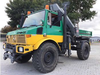 Грузовик UNIMOG U1300