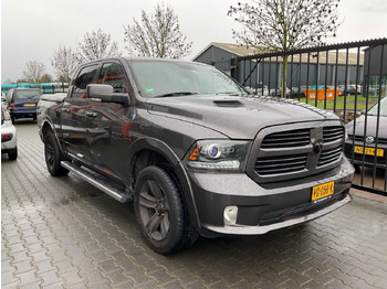 Коммерческий автомобиль DODGE