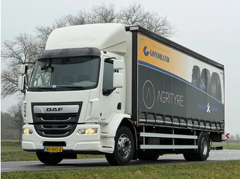 Тентованный грузовик DAF LF 260