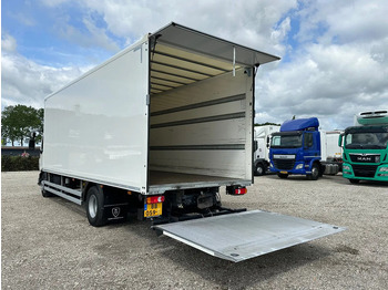 Грузовик с закрытым кузовом Volvo FL FL280.16 EURO6. 2022. 92747km.: фото 3
