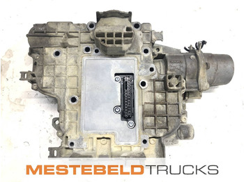 : фото в шапке страницы