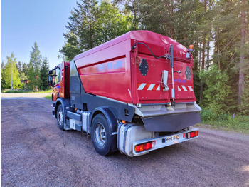 Подметально-уборочная машина SCHMIDT SK650 / Scania P94: фото 3