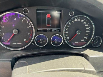 Малотоннажный бортовой грузовик Volkswagen Touareg 3.2 V6/ GETRIEBESCHADEN /Motor läuft!: фото 5