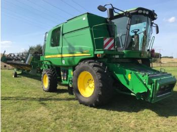 Зерноуборочный комбайн John Deere T 660i: фото 1