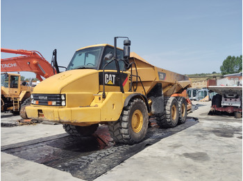 Сочленённый самосвал CATERPILLAR 730
