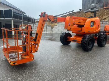 Коленчатый подъемник : фото 3