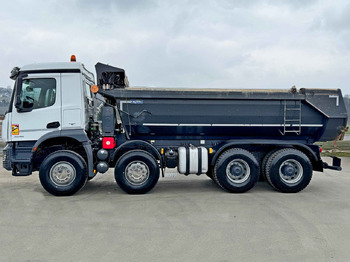 Самосвал Mercedes-Benz AROCS 3246* KIPPER / 8x4 * TOPZUSTAND: фото 5