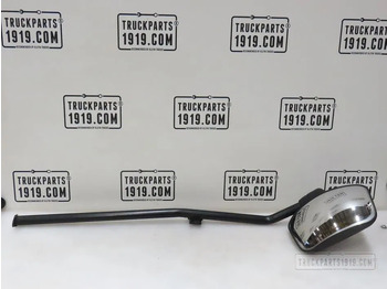 : фото в шапке страницы