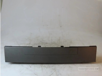 : фото в шапке страницы