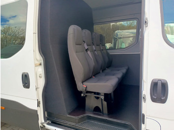 Пассажирский фургон IVECO Daily