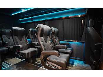 Микроавтобус MERCEDES-BENZ Sprinter 319