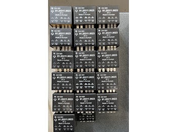 Новый Электрическая система для Грузовиков FLASHING-WIPING PULSE UNIT MAN F90,F2000: фото 3