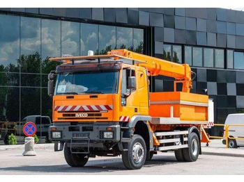 Грузовик с подъемником Iveco CURSOR 240 4x4 RUTHMANN T225 22,5 Meters Lift: фото 2