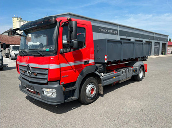 Грузовик бортовой/ Платформа MERCEDES-BENZ Atego 1524