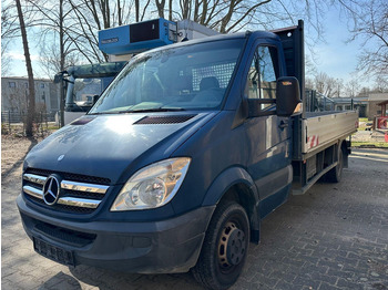 Грузовик бортовой/ Платформа MERCEDES-BENZ Sprinter 515