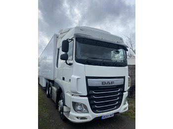 Тягач DAF XF 460