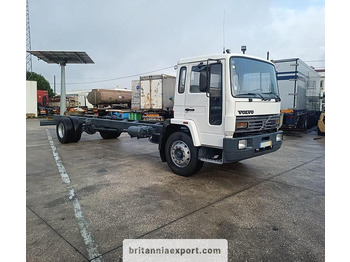 Грузовик-шасси VOLVO FL