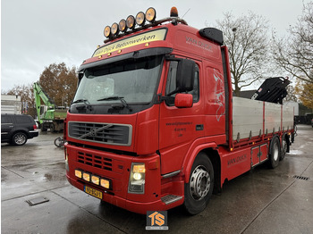 Грузовик бортовой/ Платформа VOLVO FM12