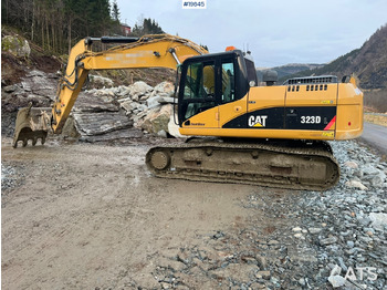 Экскаватор CATERPILLAR 323D