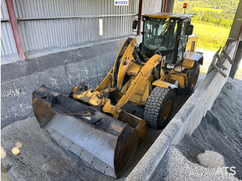 Колёсный погрузчик CATERPILLAR 930K