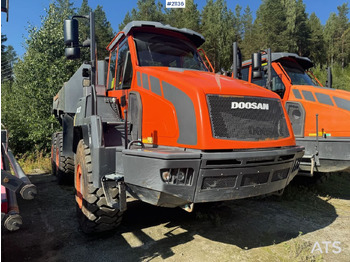 Сочленённый самосвал DOOSAN DA30
