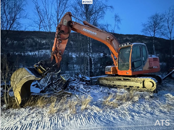 Гусеничный экскаватор DOOSAN DX140