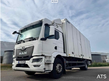 Грузовик с закрытым кузовом MAN TGM 18.290