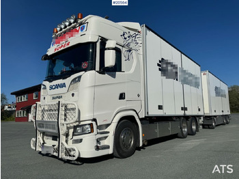 Грузовик с закрытым кузовом SCANIA S 650