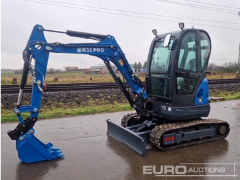 Мини-экскаватор