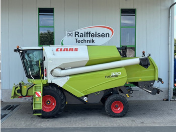 Зерноуборочный комбайн CLAAS Tucano 320