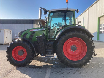 Трактор FENDT 718 Vario