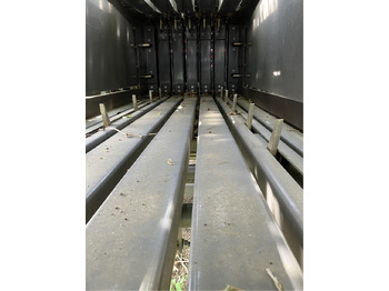 Пресс-подборщик тюковый Massey Ferguson 2270 XDTC: фото 3