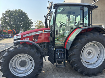 Трактор MASSEY FERGUSON 5712