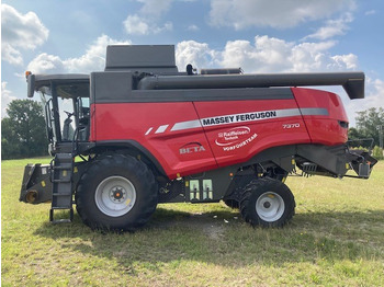 Зерноуборочный комбайн MASSEY FERGUSON