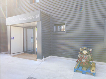 : фото в шапке страницы