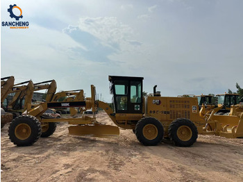Грейдер CATERPILLAR 140K