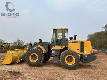 Колёсный погрузчик XCMG LW500F