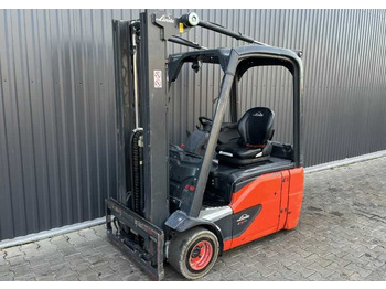 : фото в шапке страницы