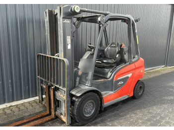 Газовый погрузчик LINDE H30