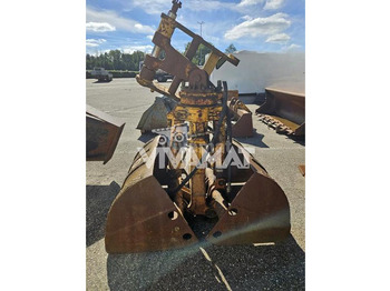 Навесное оборудование LIEBHERR