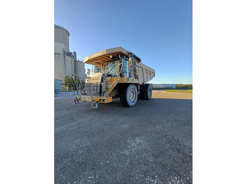 Внедорожный самосвал CATERPILLAR