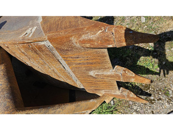 Ковш Mecalac 12MXT: фото 5 Ковш Mecalac 12MXT: фото 5