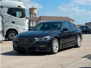 Седан BMW