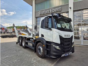Самосвал IVECO X-WAY