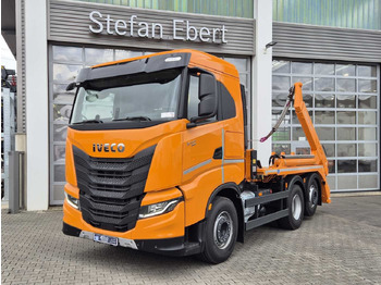 Самосвал IVECO X-WAY