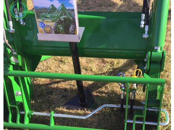 Фронтальный погрузчик для трактора Hydrometal front loader AT-40: фото 4 Фронтальный погрузчик для трактора Hydrometal front loader AT-40: фото 4